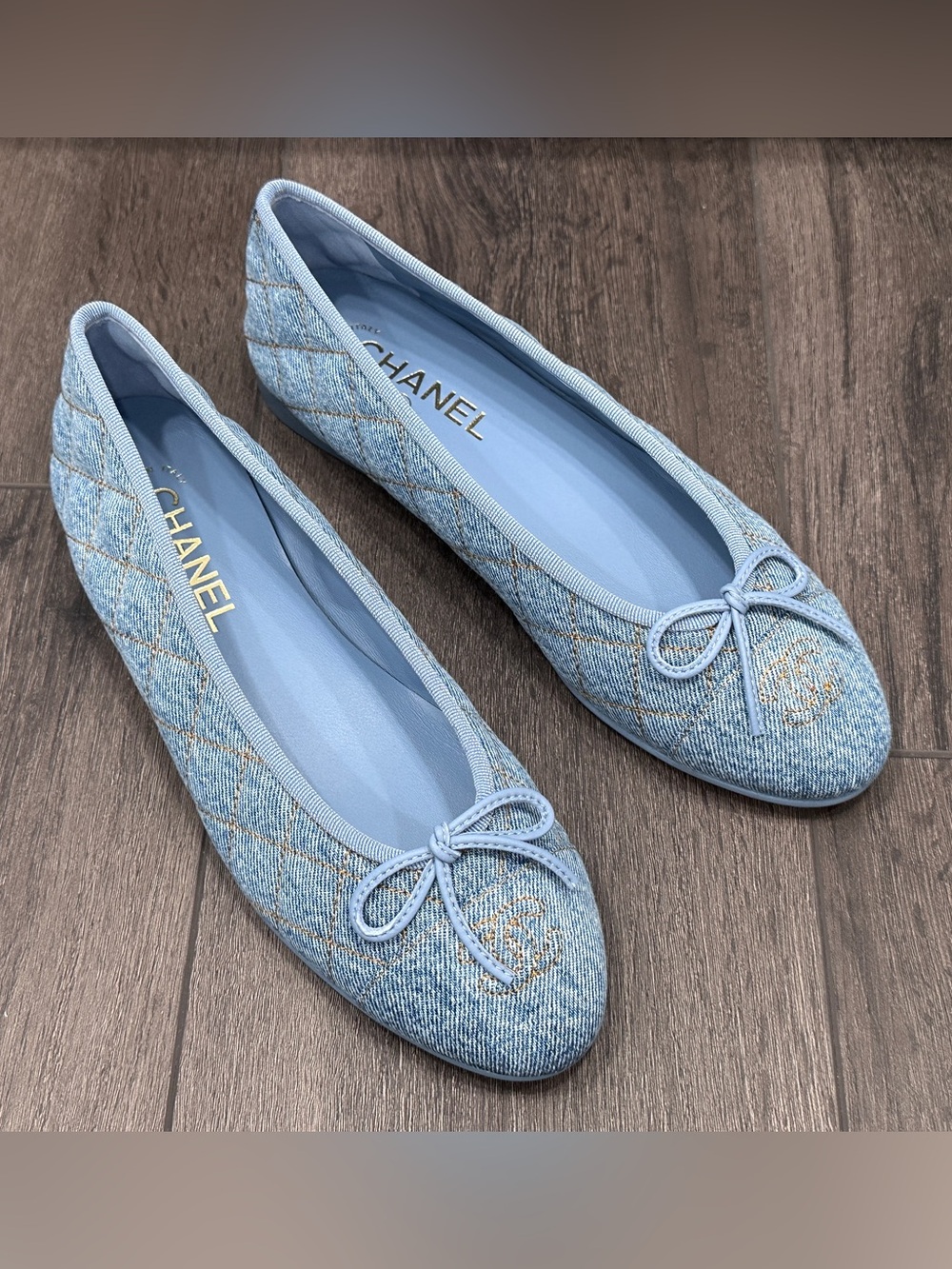 CHANEL 2026B Blue Quilted Denim Ballet Flats - Classic Logo size 38.5 - Picture 10 of 16